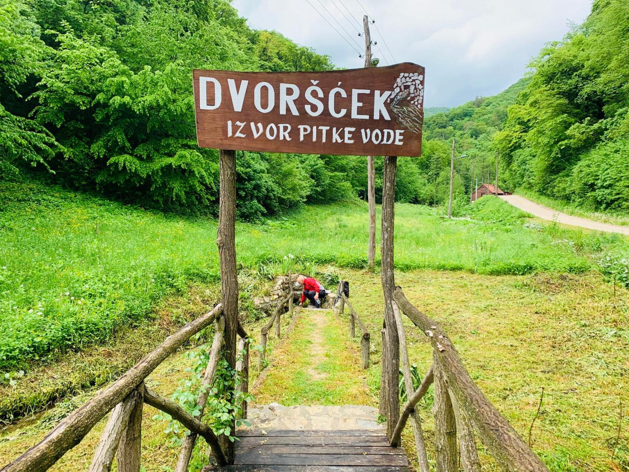 Villa Kuca Za Odmor Carolija Jastrebarsko Exterior foto